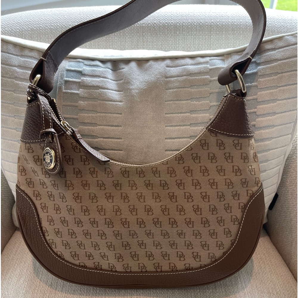 Dooney & Burke Shoulder Bag